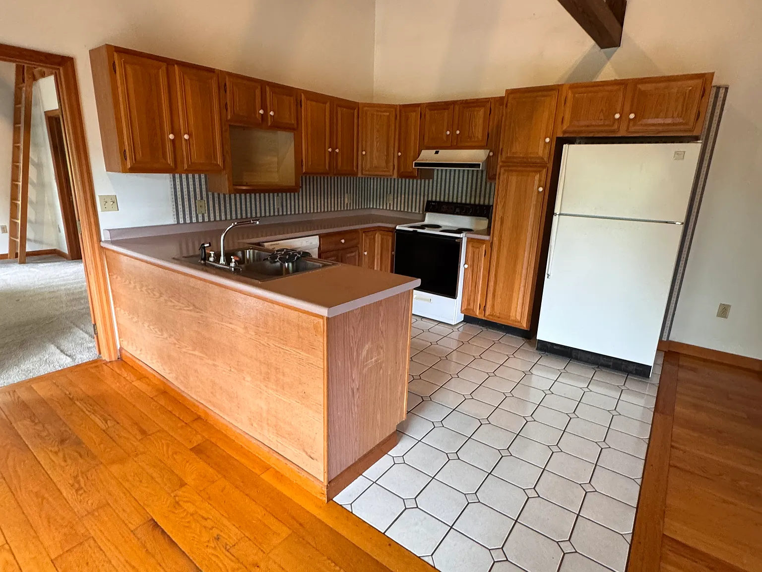 1 bed, $825 — Photo 4