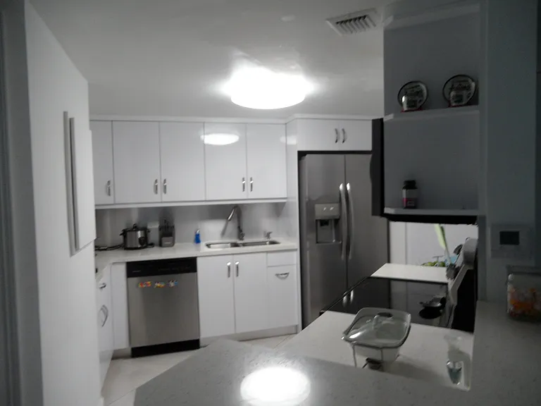 825 Brickell Bay Dr #1544 — Photo 2