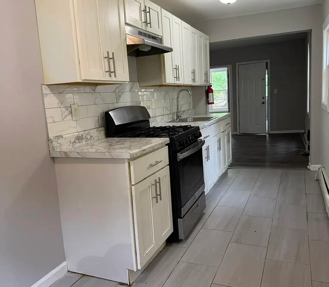 3 bed, $2,100 — Photo 1