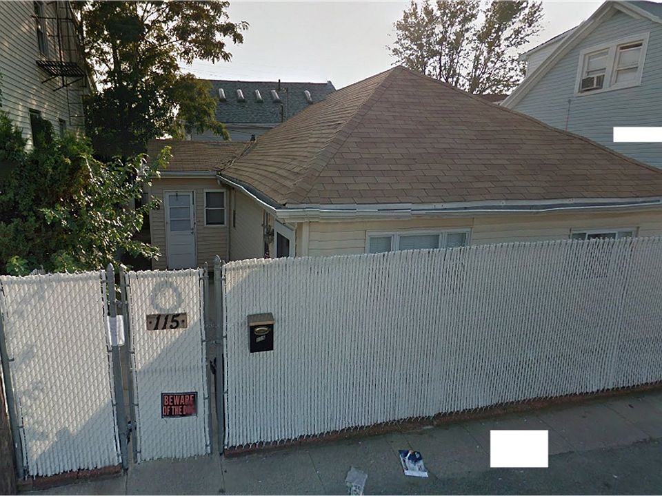 1st image of 115 Abbey Ct