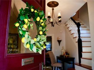 14 Highland St, Cranston, RI 02920