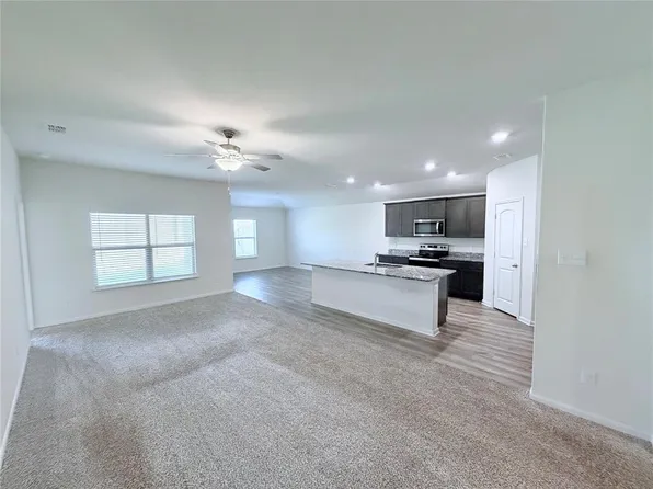 740 Saratoga Ln, Seagoville, TX 75159