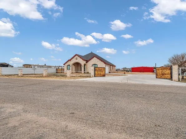 450 W Flagstone St, Odessa, TX 79766