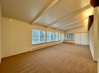 15621 4th Ave S #17, Seattle, WA 98148