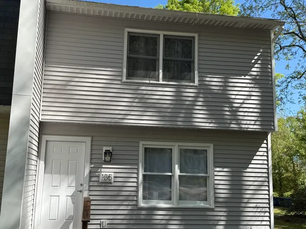 135 Raleigh St, Williamsburg, VA 23185