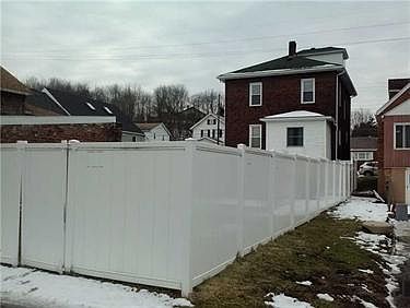 3rd image of 34 Franklin Ave