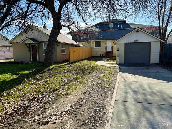 4707 & 4707-1/2 W Freemont St, Boise, ID 83706