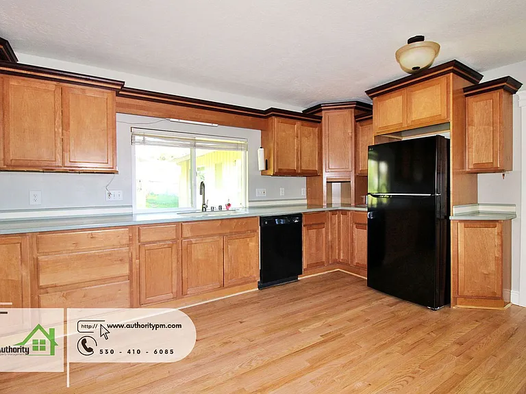 3773 Ricardo Ave — Photo 12