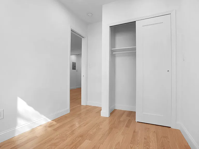 542 E 82nd St #8 — Photo 7