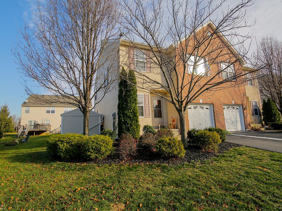 1st image of 3653 Clauss Dr