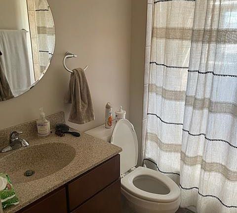 5th image of 406 Broadway St #1