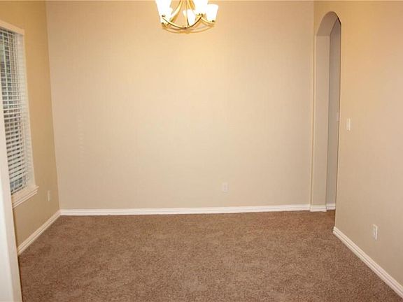 4th image of 4413 Grassy Glen Dr