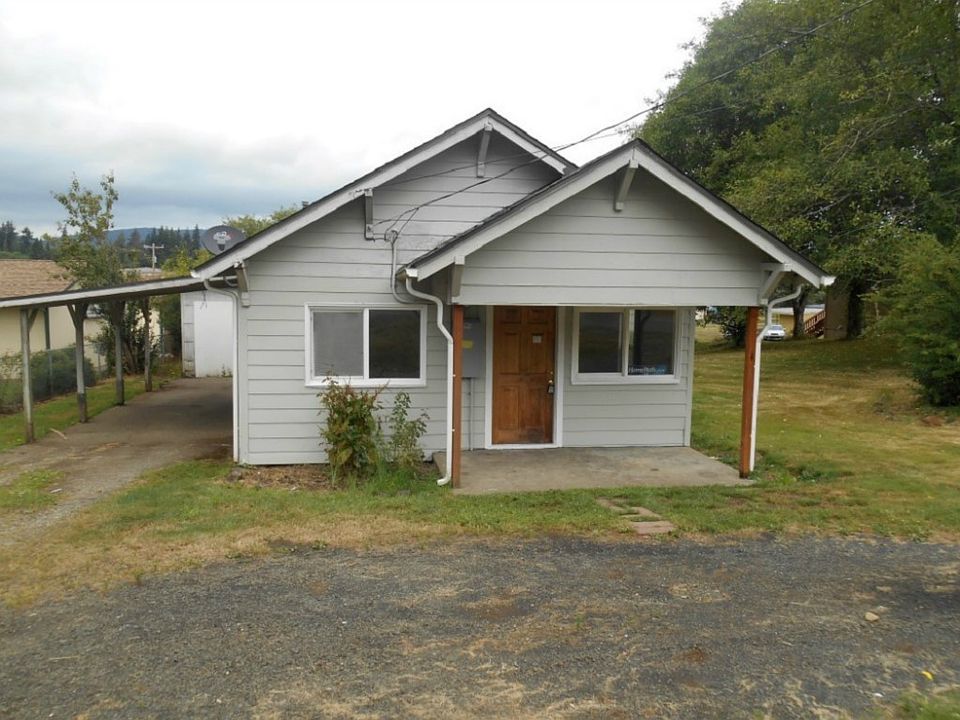 1st image of 220 W Pine St