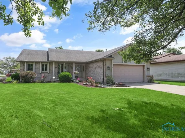 3886 Ryan Pl, Northwood, OH 43619