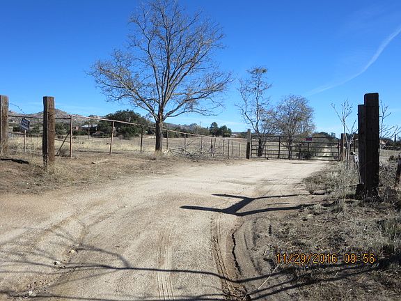 3rd image of 27222 Skyway Dr