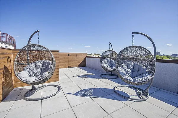 Rented by Level Group | media 55