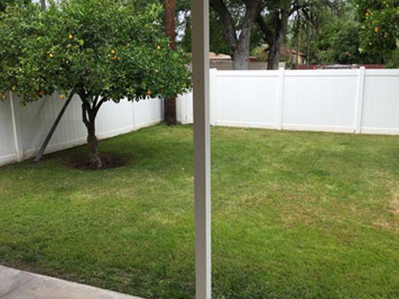 5th image of 1088 W 16th St