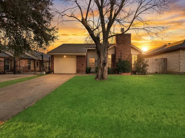 2509 Countryside Ln, Fort Worth, TX 76133