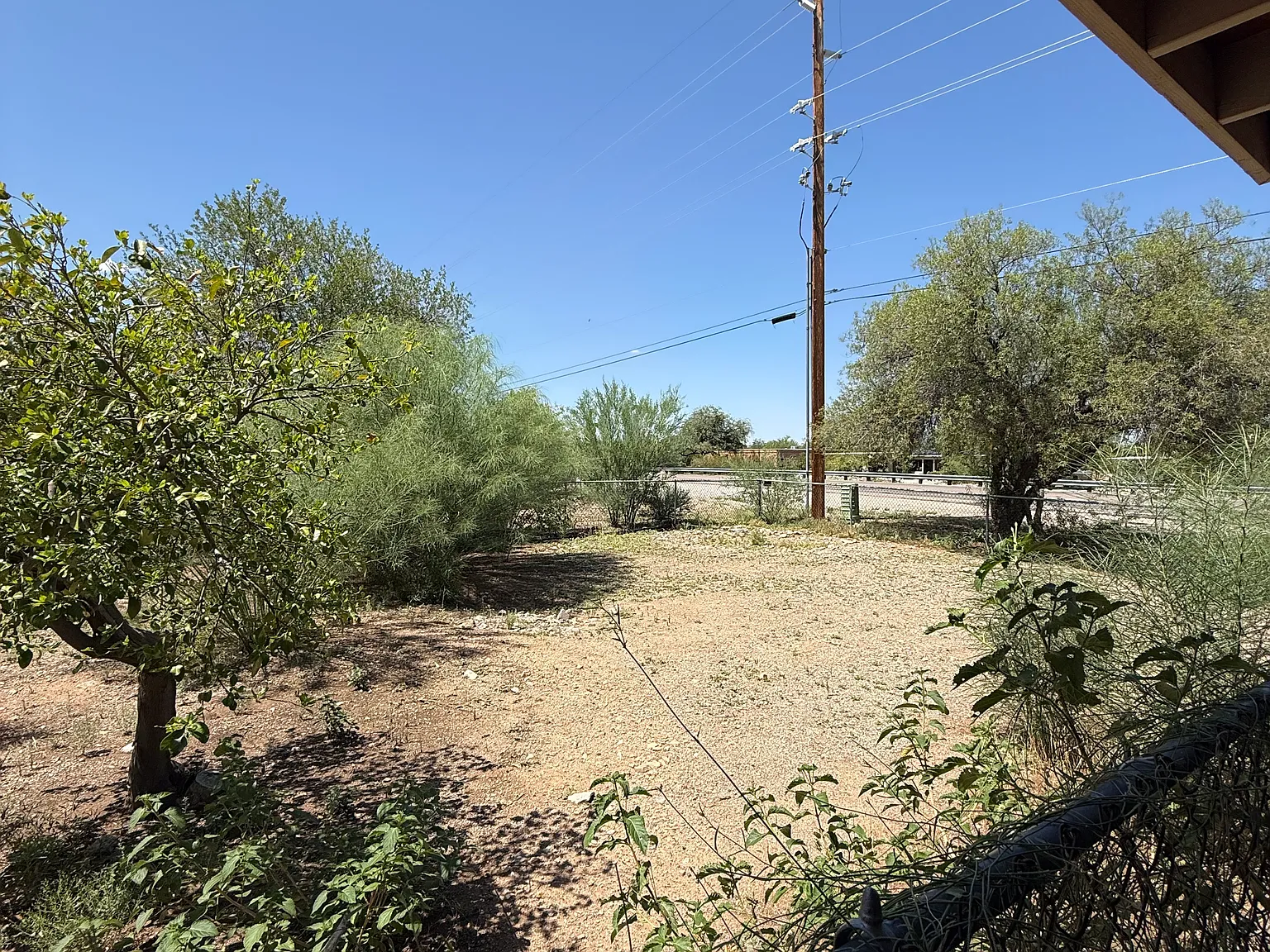 3 bed, 1439 sqft, $2,195 — Photo 3