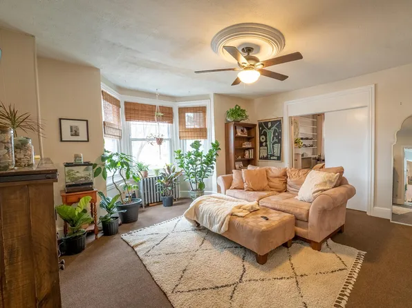 347 Washington Ave, Phoenixville, PA 19460