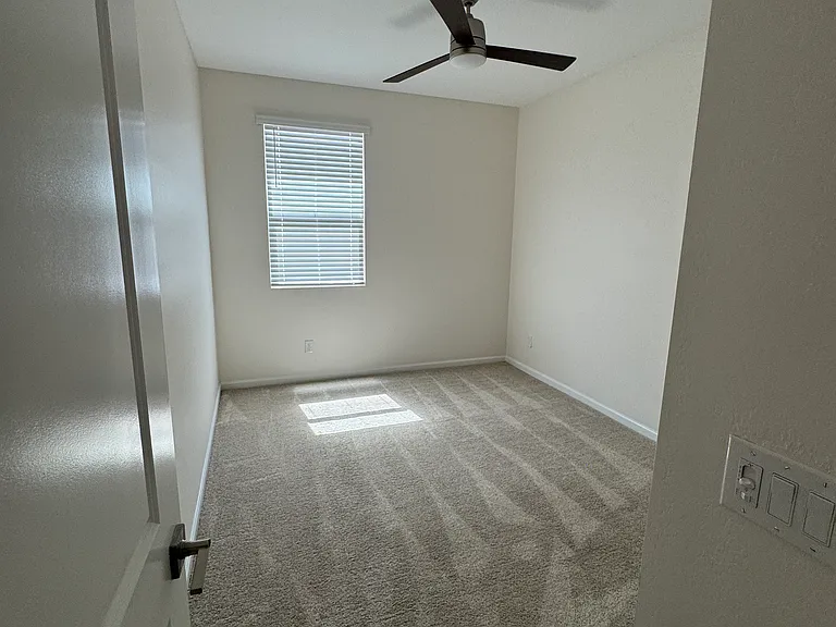 24562 W Hopi St — Photo 19