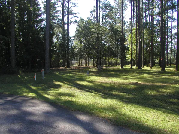 102 Sumter Court, Havelock, NC 28532