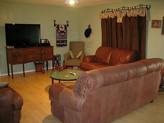 4th image of 4977 J Williams Ln