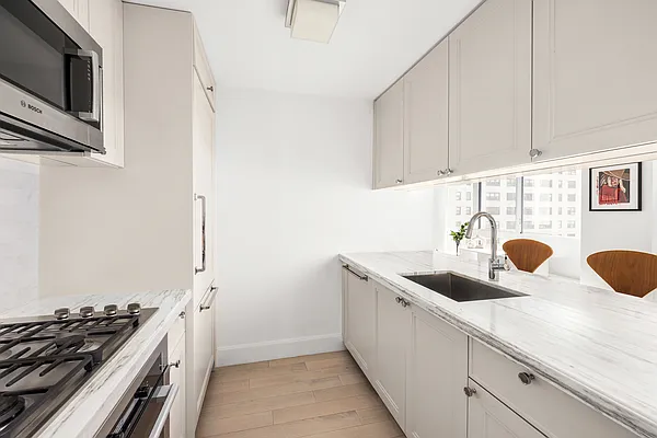 Sold by Corcoran | media 2