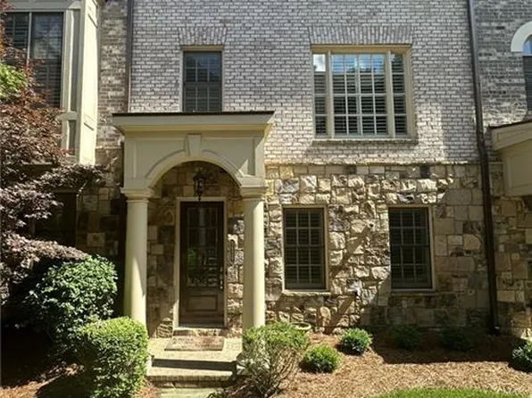 3676 Brookhaven Manor Xing NE, Atlanta, GA 30319