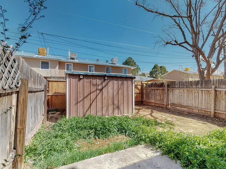 6108 Calle Nueve NW — Photo 28