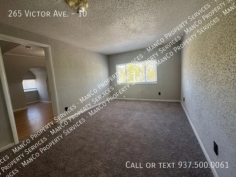 265 Victor Ave #10 — Photo 7