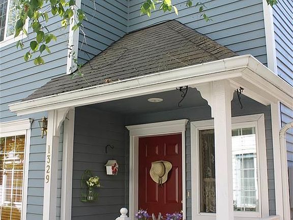 2nd image of 1329 Bridgecourt Way