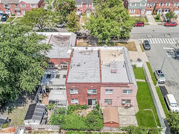 62 Comstock Avenue image 23 of 23