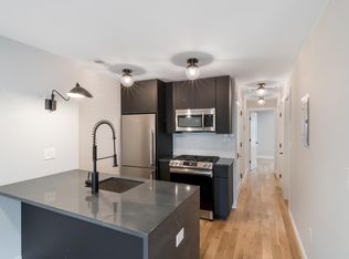 86 Chelsea St #2B, Boston, MA 02128