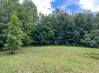 4 Poplar Ln, Pikeville, TN 37367