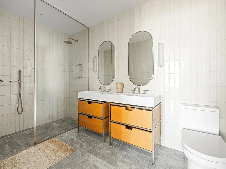 11 Hoyt St #56K — Photo 5