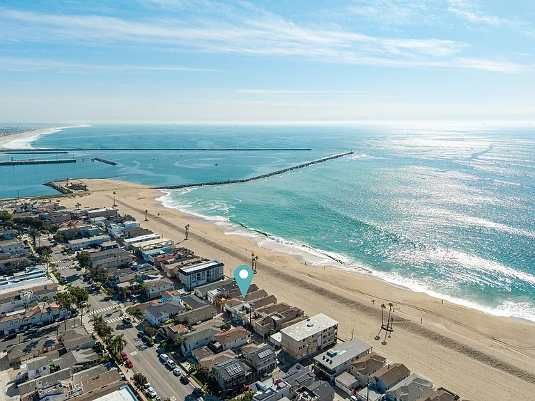 1211 Seal Way #C — Photo 23