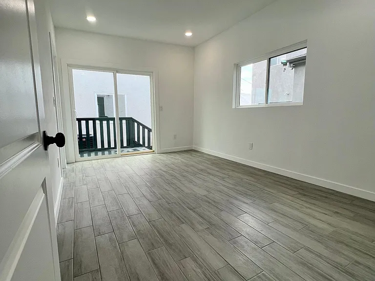 882 E Martin Luther King Jr Blvd — Photo 8