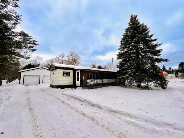 42 Noyes Street, Richford, VT 05476