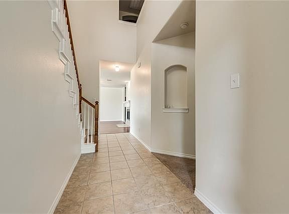3rd image of 1240 Appalachian Ln