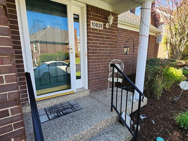 10828 Glenway Pl — Photo 2