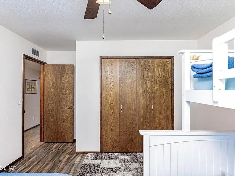 3713 Mission Dr S — Photo 24