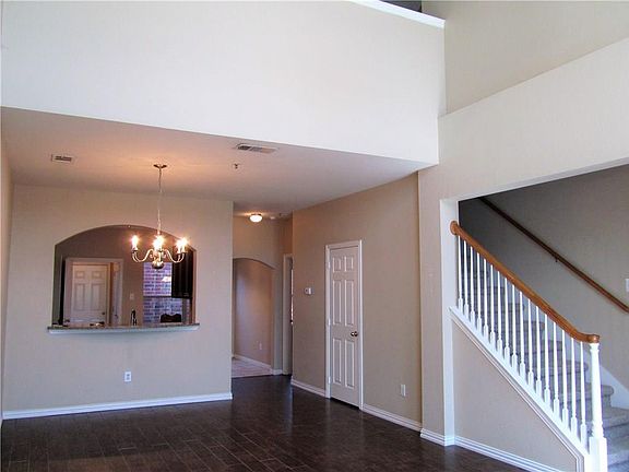 3rd image of 575 S Virginia Hills Dr Unit 102