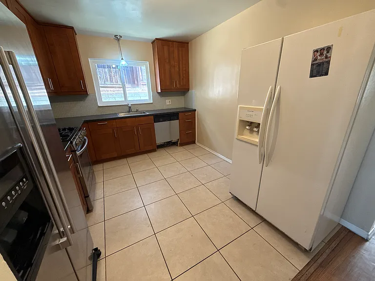 5438 Mary Lane Dr — Photo 52