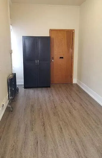 Studio, 200 sqft, $750 — Photo 4