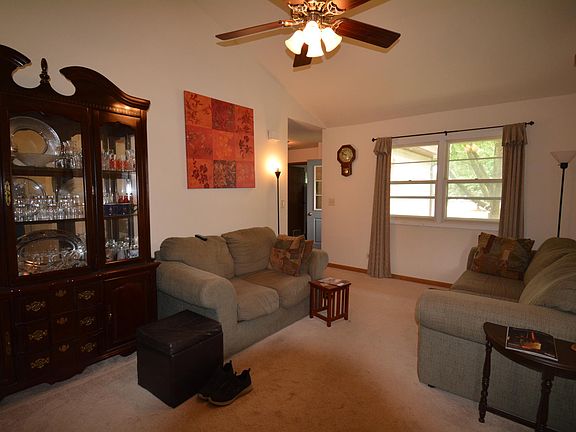 3rd image of 1367 Auburn Ave