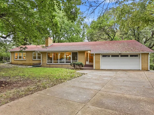 1420 Arborcrest Ln, Council Bluffs, IA 51503