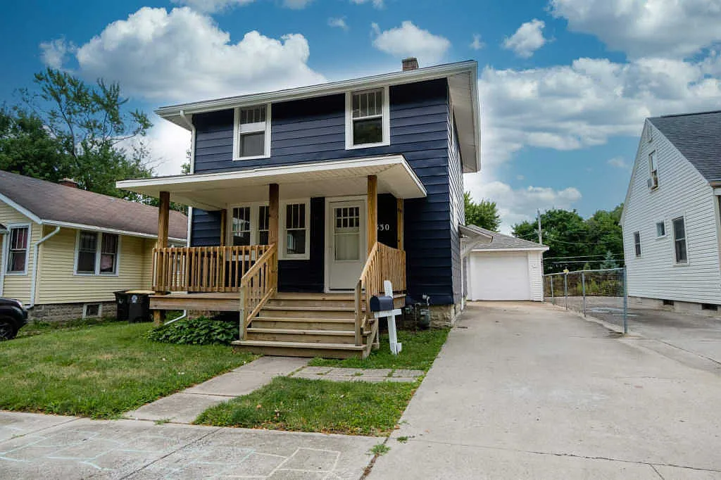 Property photo 2