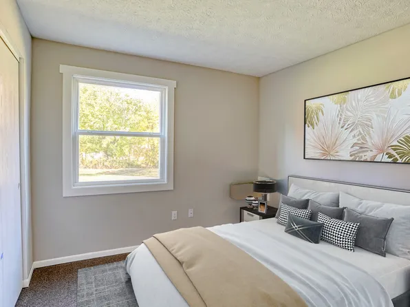 Village Apartments at Summitville