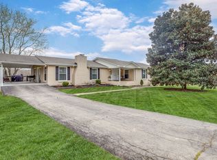 985 Yellow Creek Rd, Dickson, TN 37055